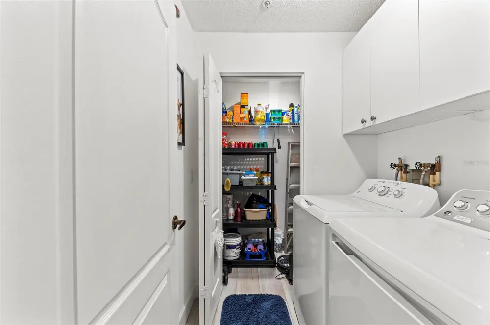 4639 CHAPEL HILL DRIVE #2925 Sarasota, FL 34238