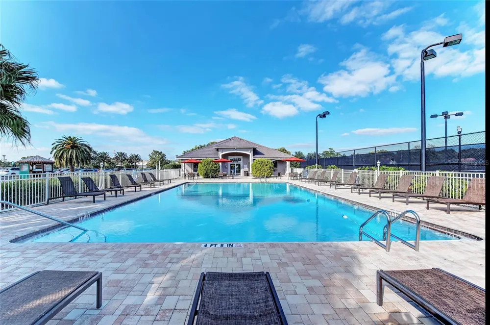 4639 CHAPEL HILL DRIVE #2925 Sarasota, FL 34238