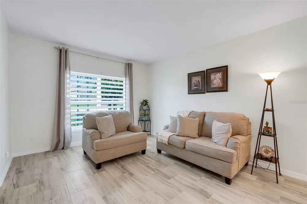 491 KESTREL DRIVE Groveland, FL 34736