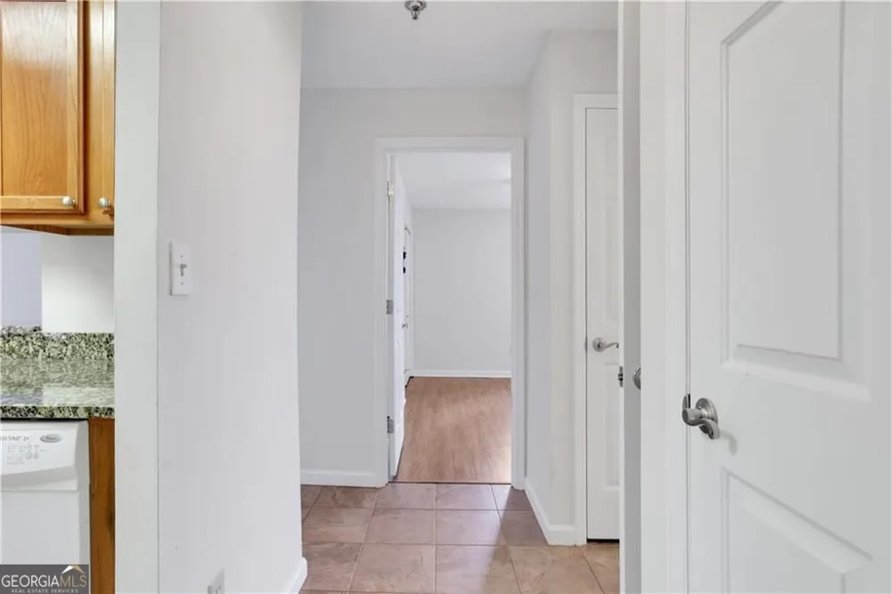 300 Johnson Ferry RD NE Sandy Springs, GA 30328
