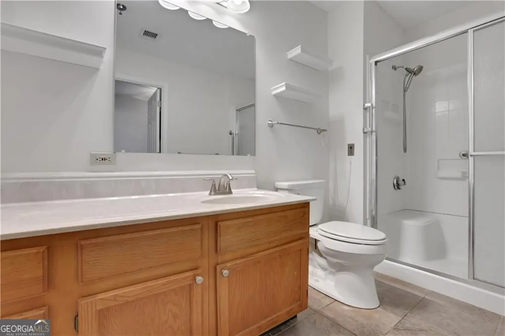 300 Johnson Ferry RD NE Sandy Springs, GA 30328