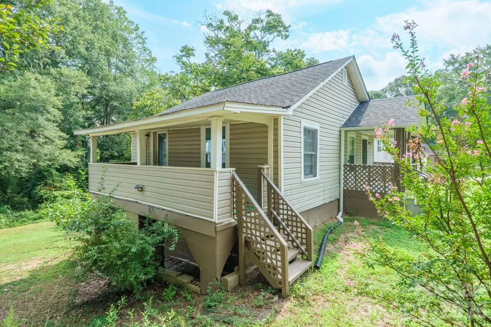 1028 East Drive Gastonia, NC 28052