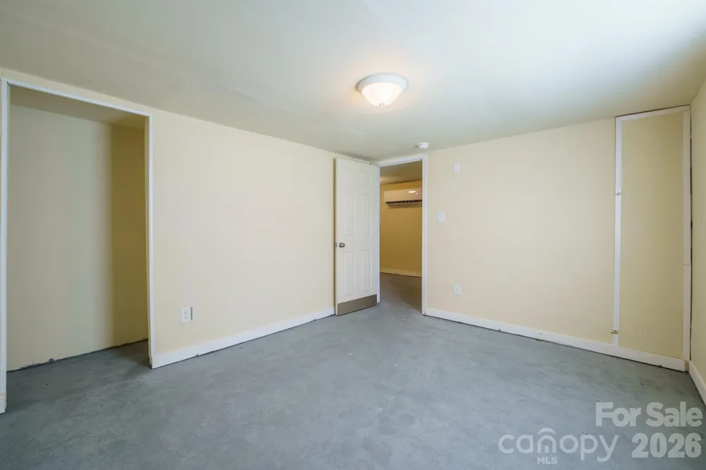 1028 East Drive Gastonia, NC 28052