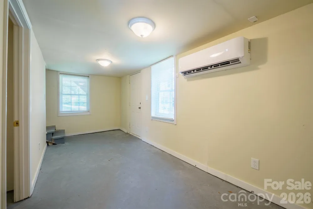 1028 East Drive Gastonia, NC 28052
