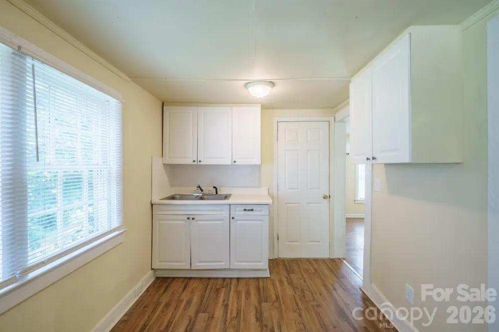 1028 East Drive Gastonia, NC 28052