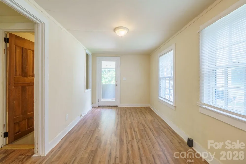 1028 East Drive Gastonia, NC 28052