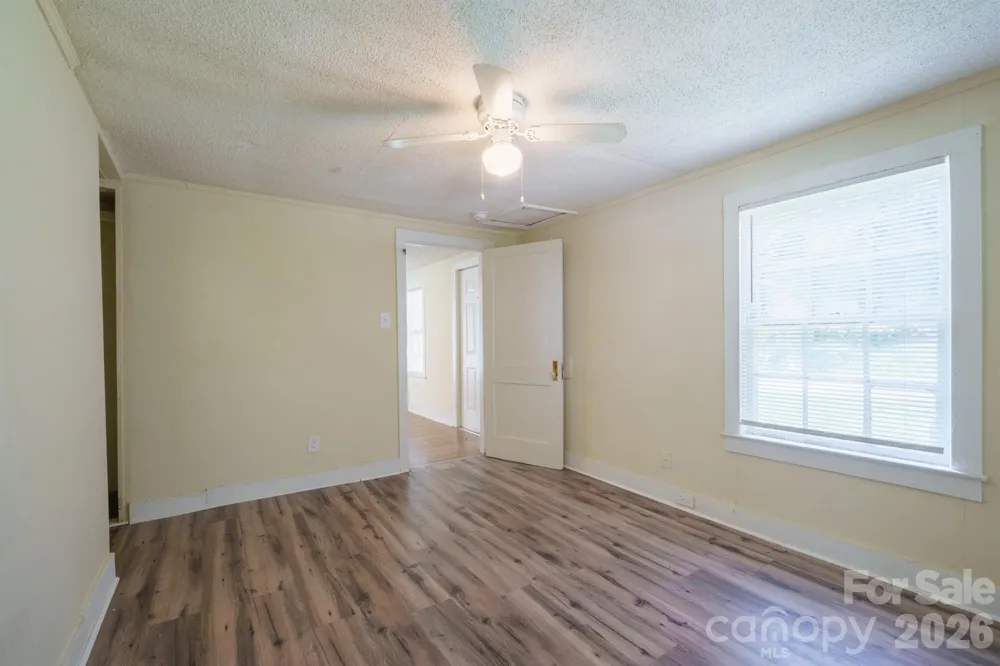 1028 East Drive Gastonia, NC 28052