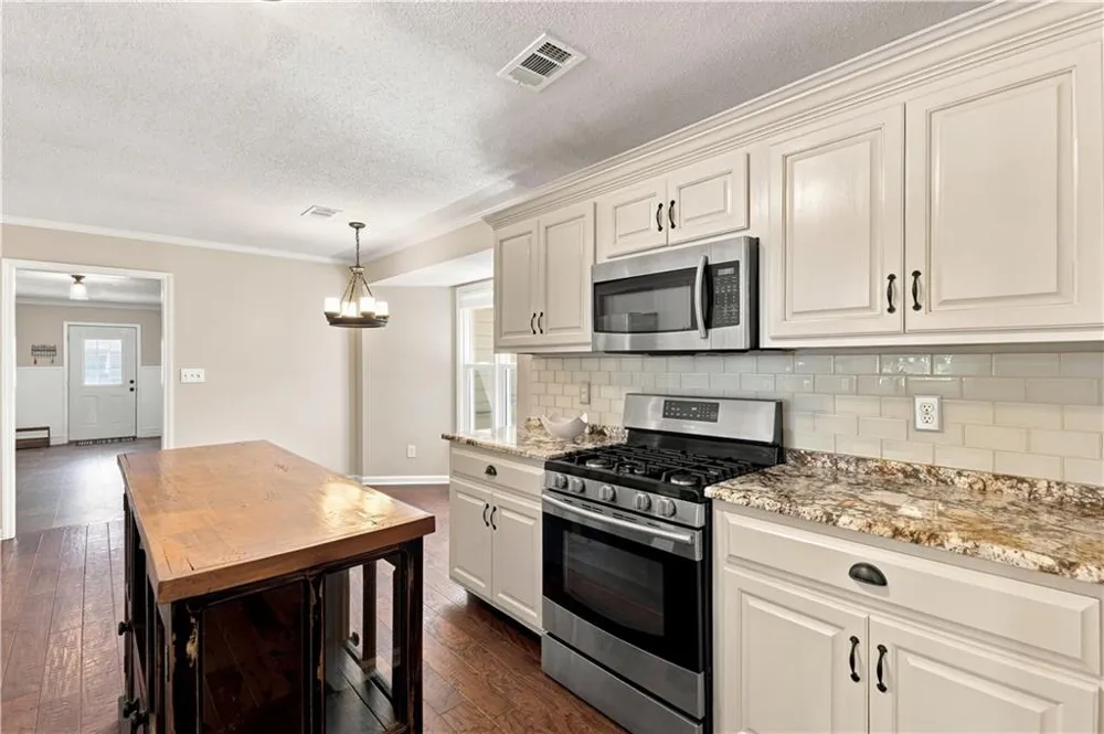 134 Hawkins Road Armuchee, GA 30105