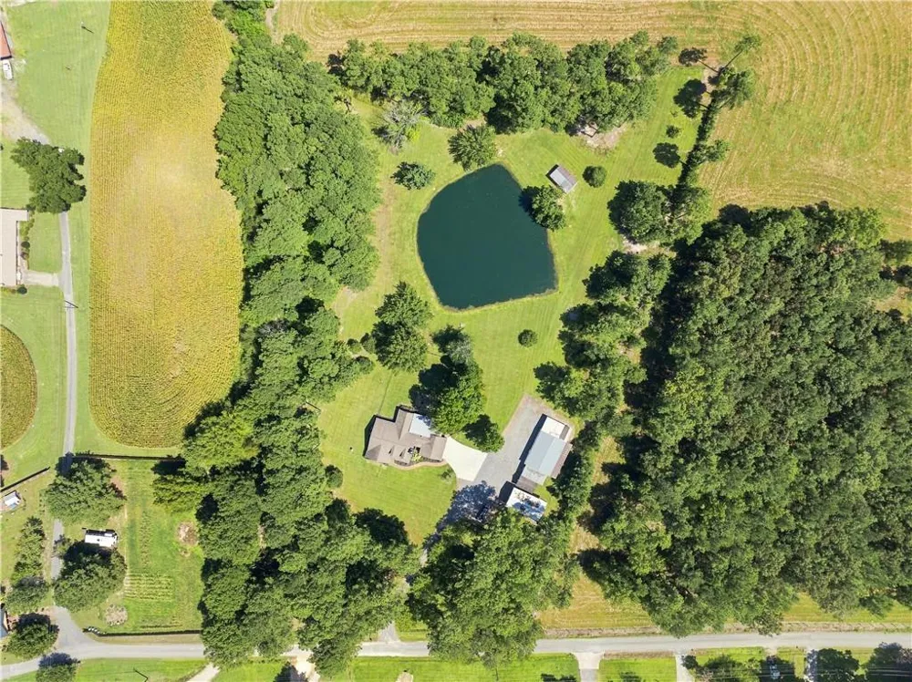 134 Hawkins Road Armuchee, GA 30105