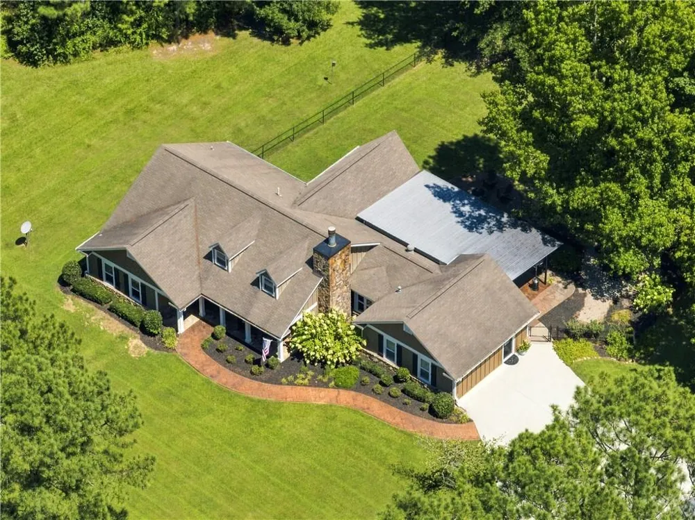 134 Hawkins Road Armuchee, GA 30105