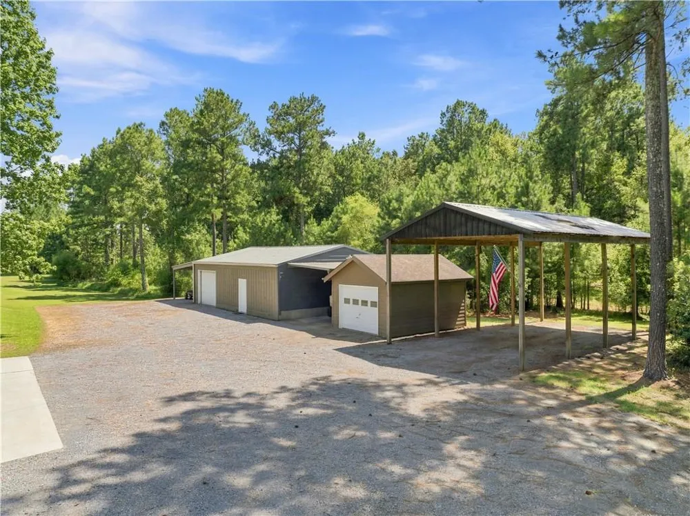 134 Hawkins Road Armuchee, GA 30105
