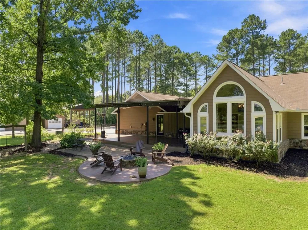 134 Hawkins Road Armuchee, GA 30105