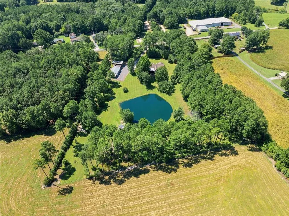 134 Hawkins Road Armuchee, GA 30105