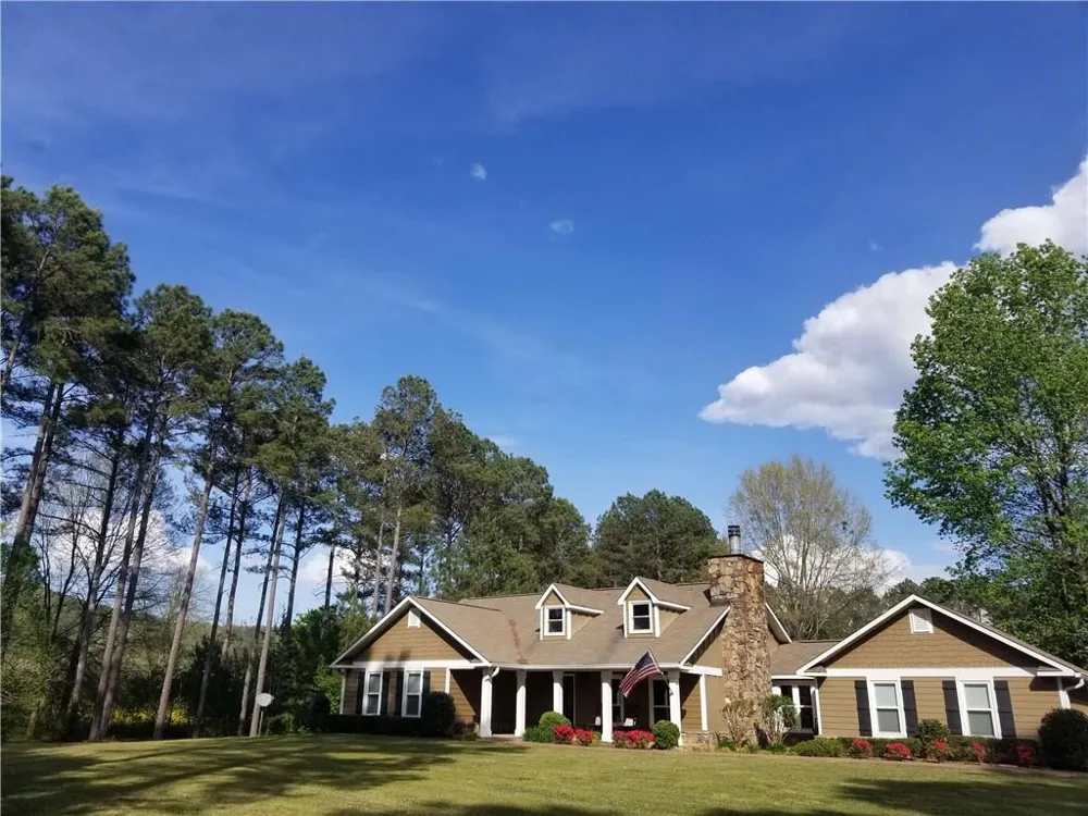 134 Hawkins Road Armuchee, GA 30105