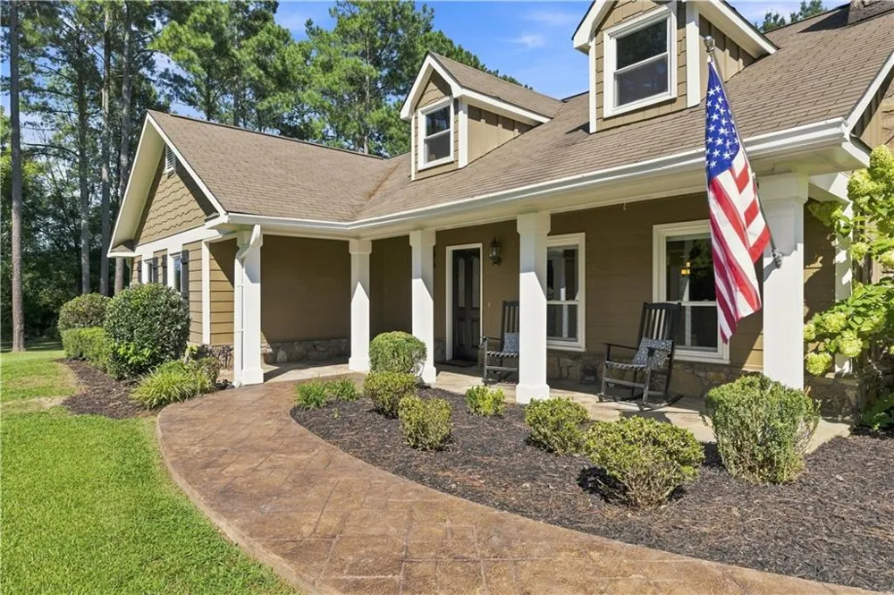 134 Hawkins Road Armuchee, GA 30105