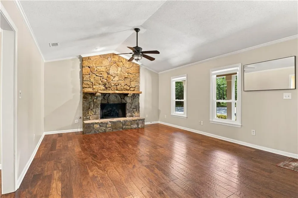 134 Hawkins Road Armuchee, GA 30105