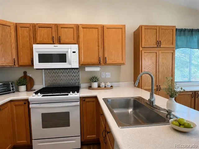 9644 W Euclid Drive Littleton, CO 80123