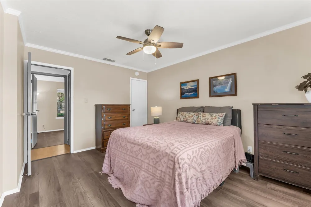 261 Oakview Circle Waco, TX 76705