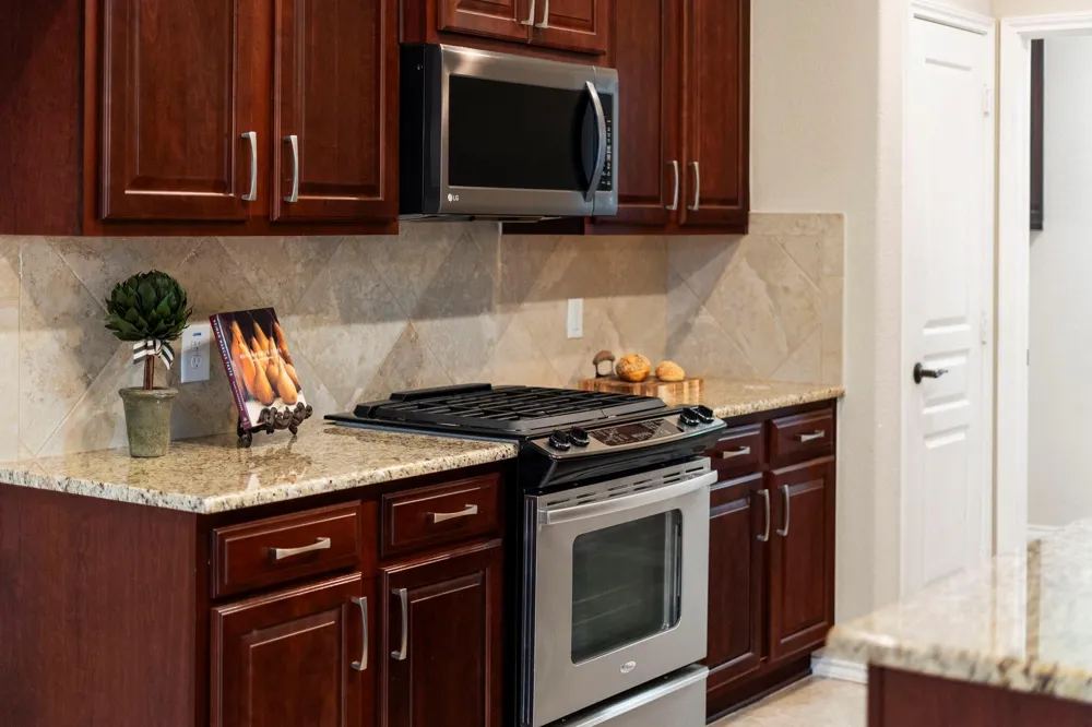 3227 Persimmon Grove Richmond, TX 77469