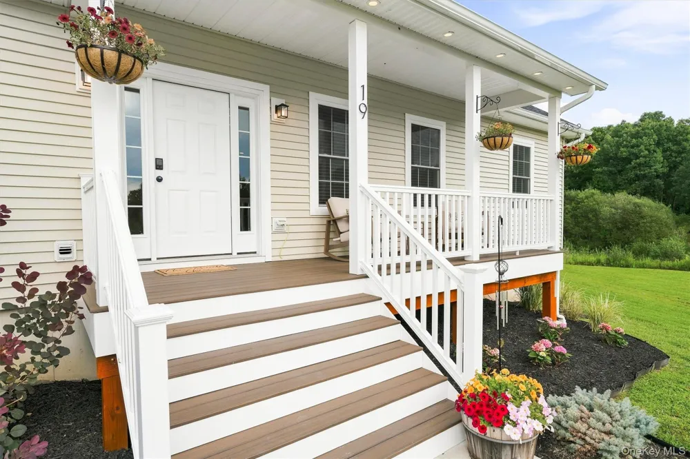 19 Firemens Lane Newburgh, NY 12550