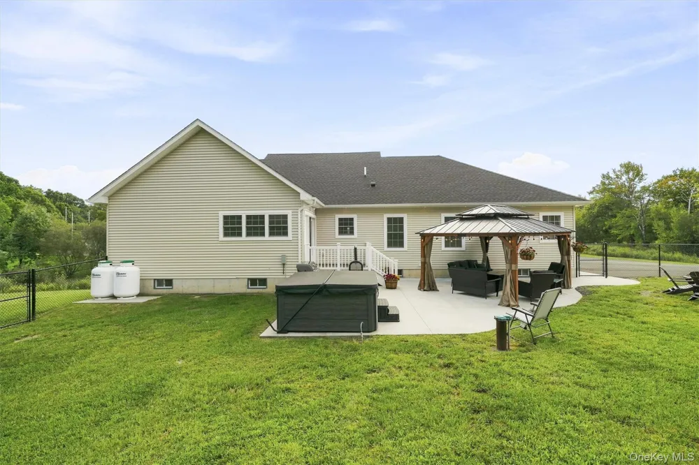19 Firemens Lane Newburgh, NY 12550