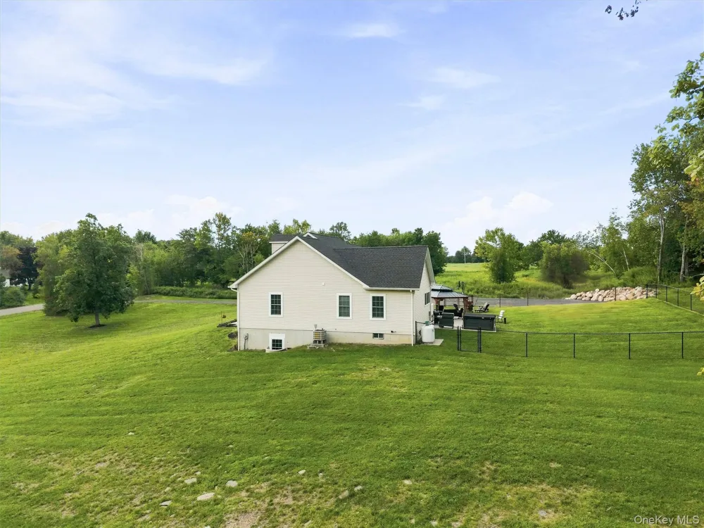 19 Firemens Lane Newburgh, NY 12550