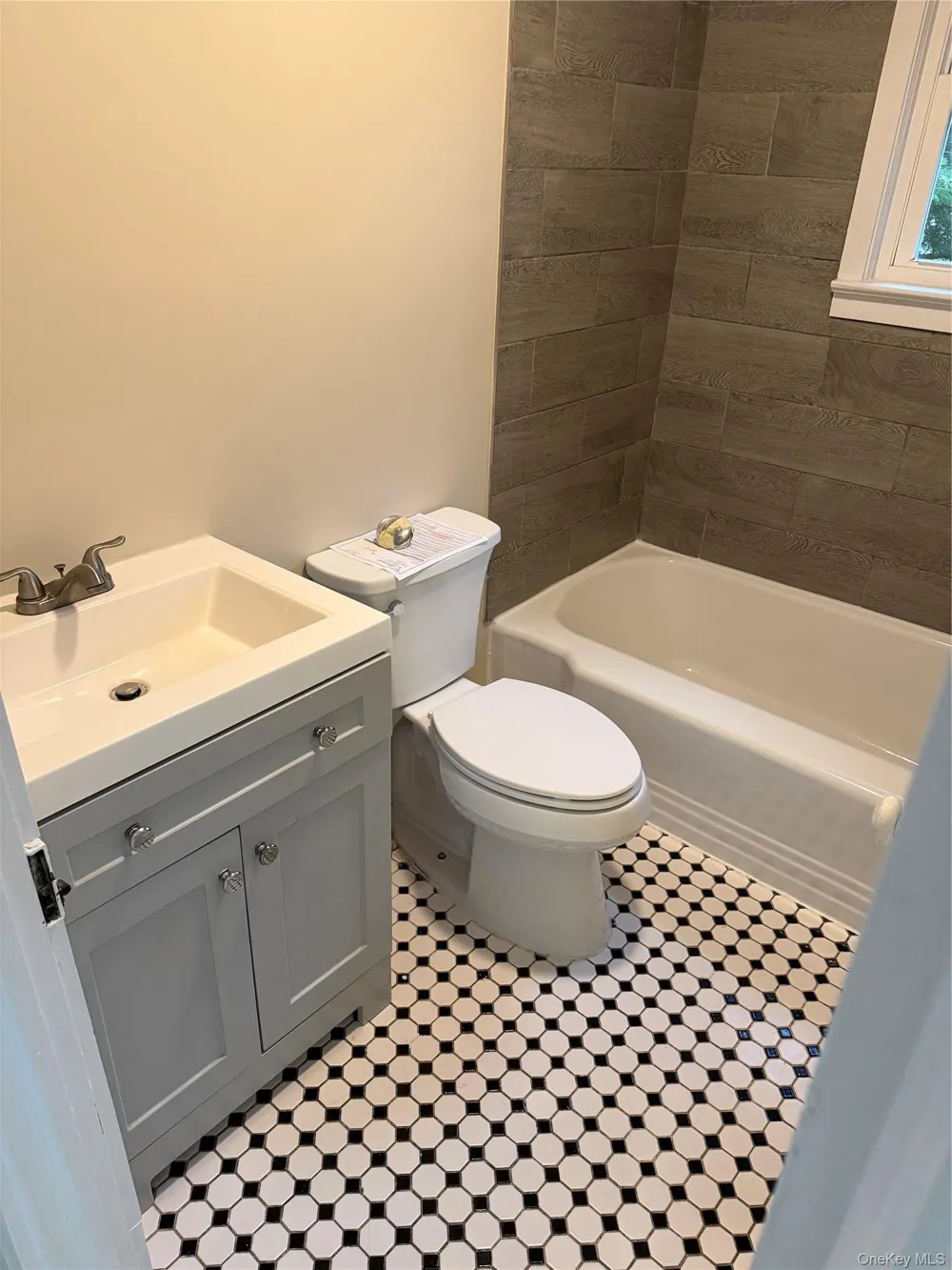 70 Westchester Avenue Pound Ridge, NY 10576