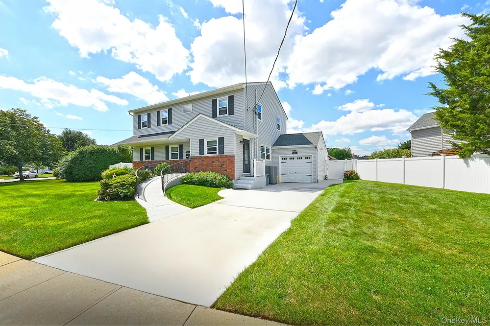 63 Michele Terrace Massapequa Park, NY 11762