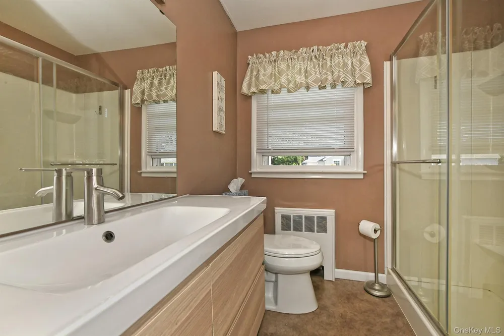 63 Michele Terrace Massapequa Park, NY 11762