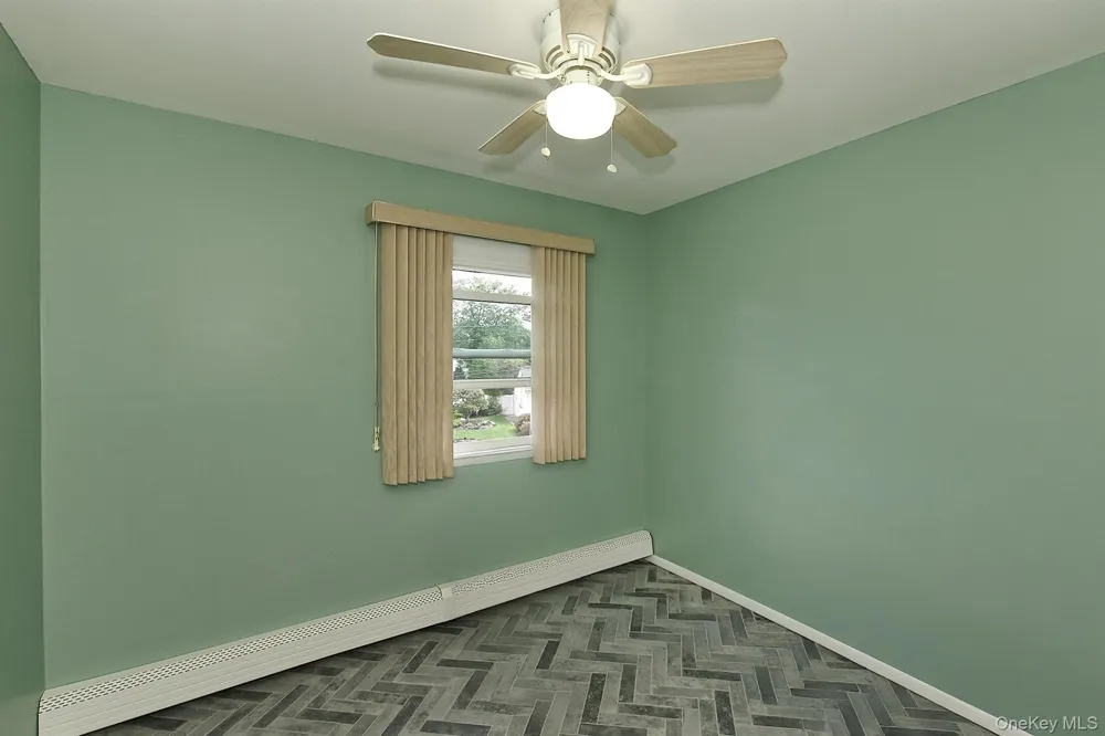 63 Michele Terrace Massapequa Park, NY 11762