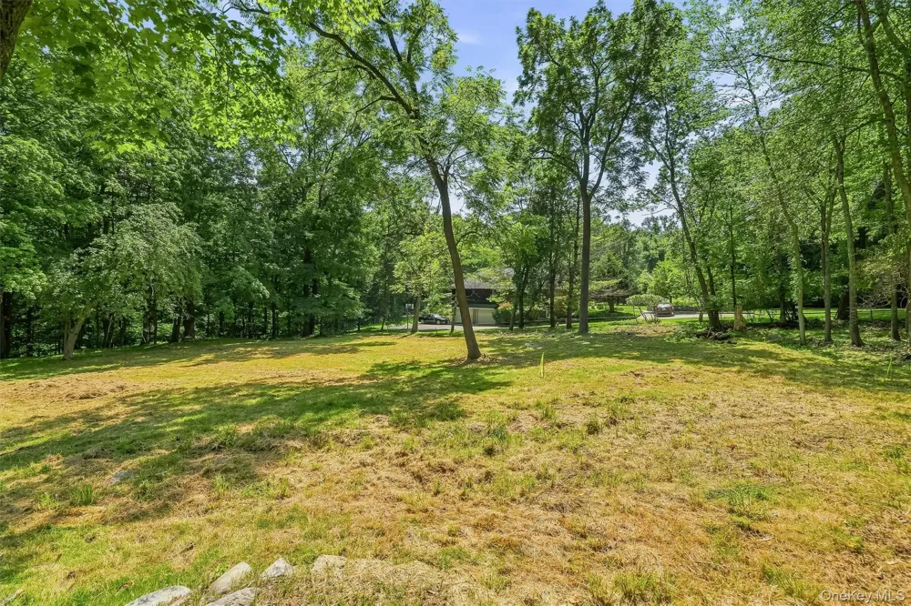 4 Davidson Drive Thornwood, NY 10594