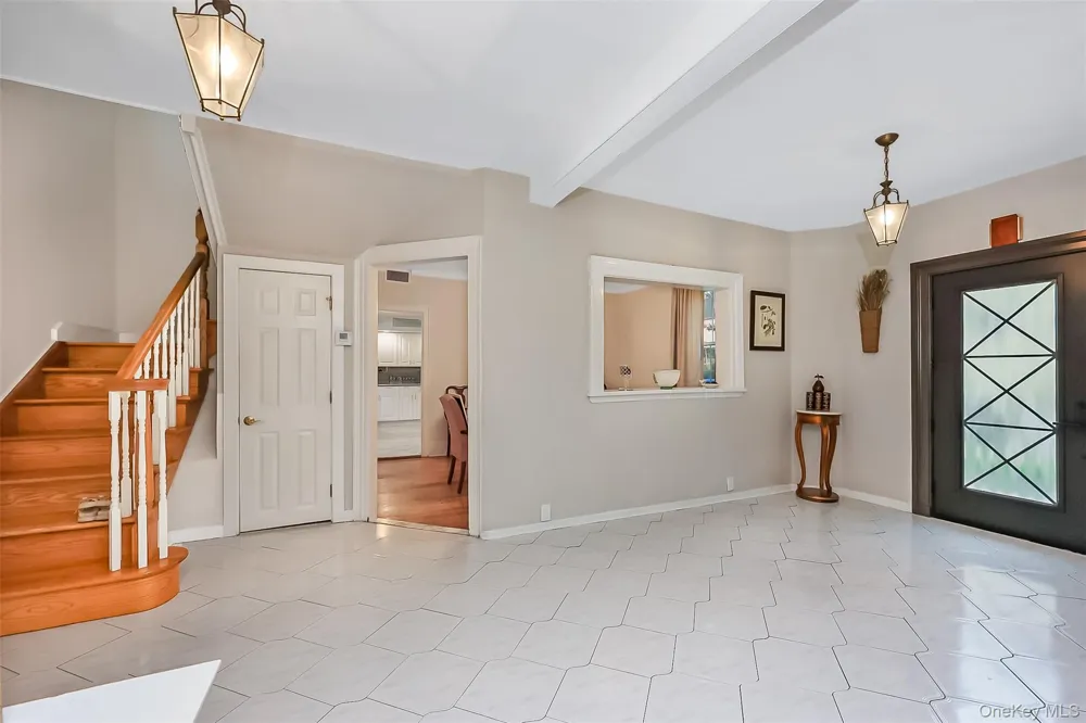 2-11 147th Street Whitestone, NY 11357