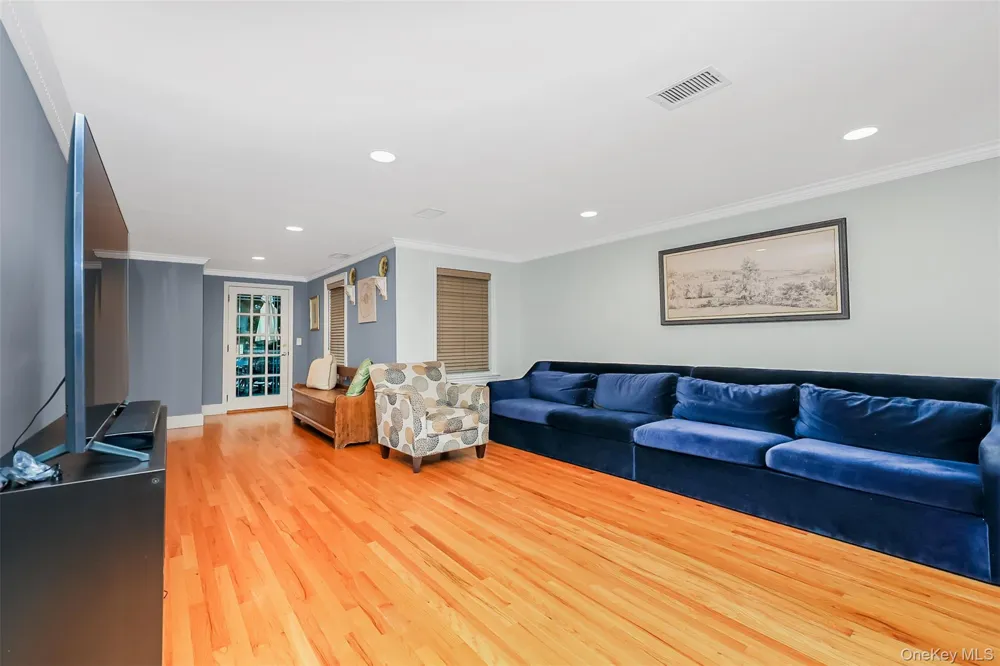 2-11 147th Street Whitestone, NY 11357