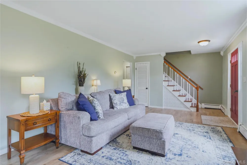24 Esther Place Lake Katrine, NY 12449