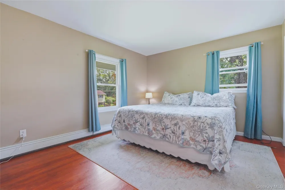 24 Esther Place Lake Katrine, NY 12449