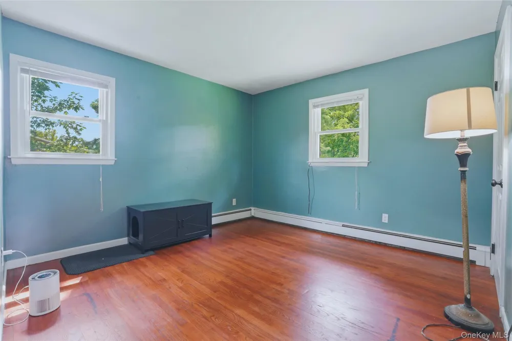 24 Esther Place Lake Katrine, NY 12449