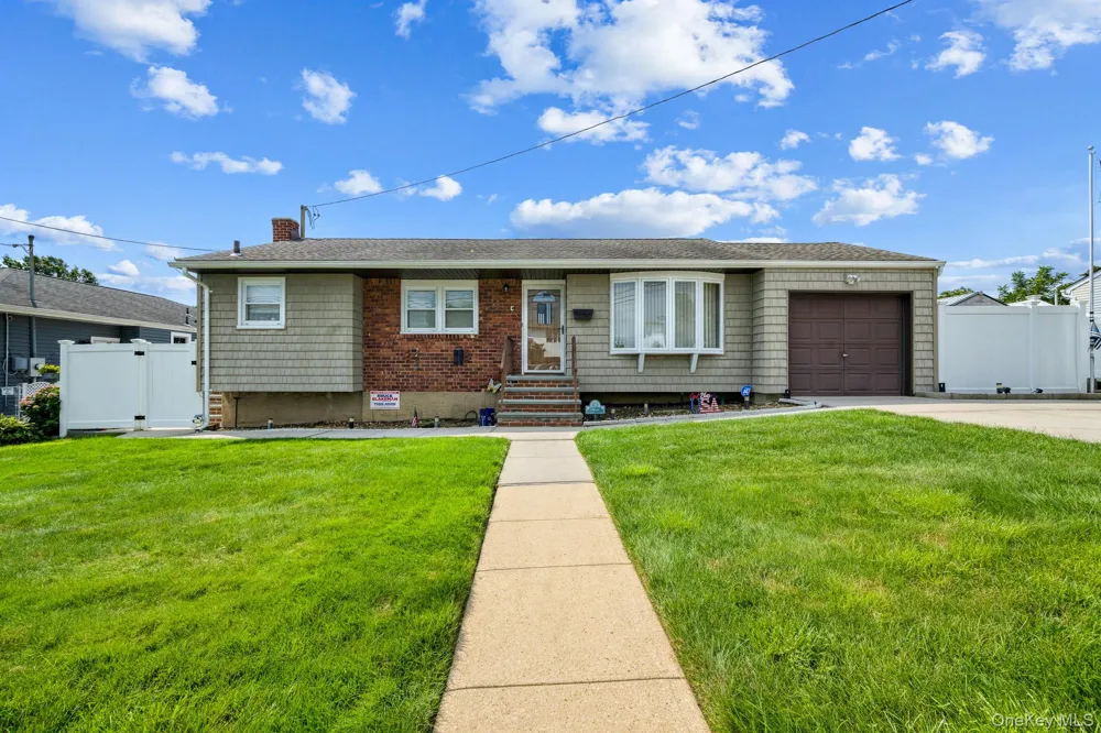 40 Elm Avenue Farmingdale, NY 11735