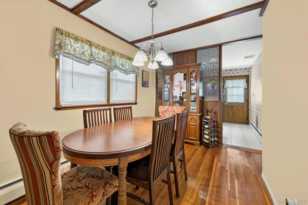 40 Elm Avenue Farmingdale, NY 11735