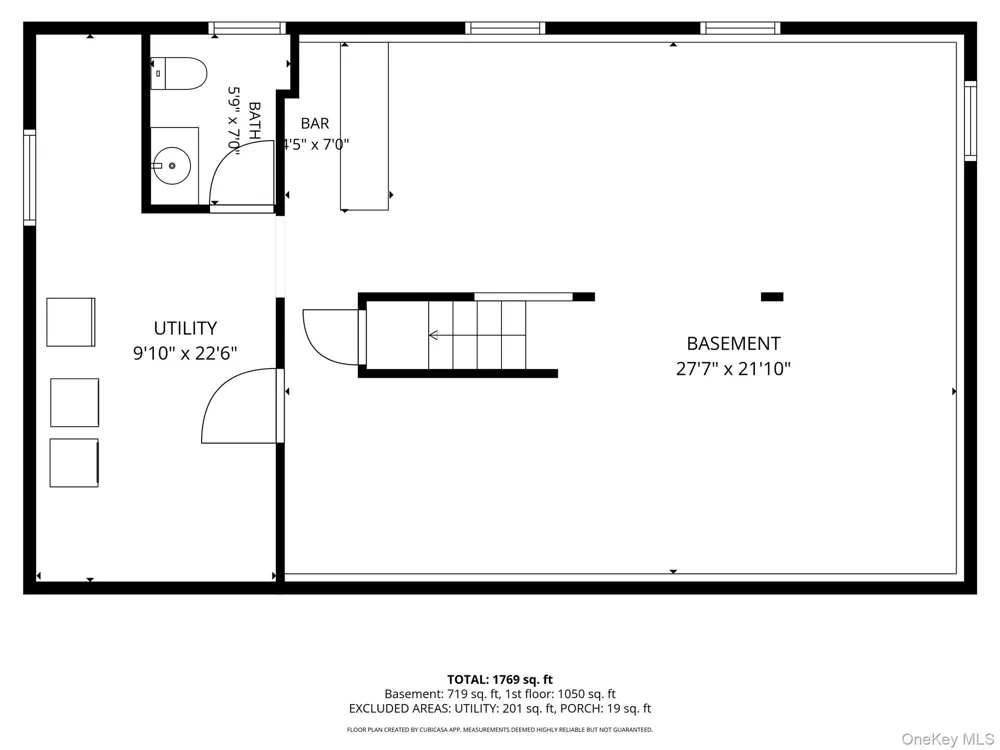 40 Elm Avenue Farmingdale, NY 11735