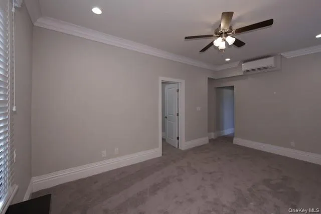 25 Trinity Place #6C Hewlett, NY 11557