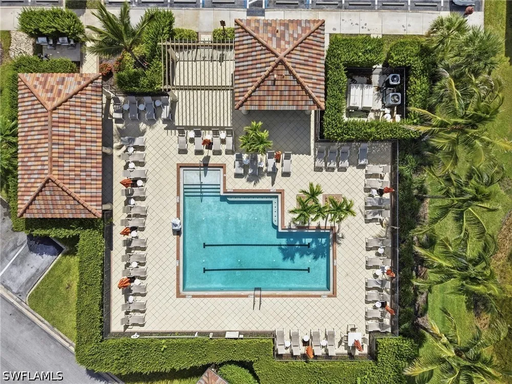 Giaveno Circle #1742 Naples, FL 34113