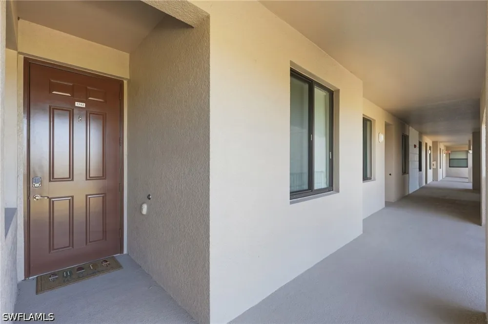 Giaveno Circle #1742 Naples, FL 34113