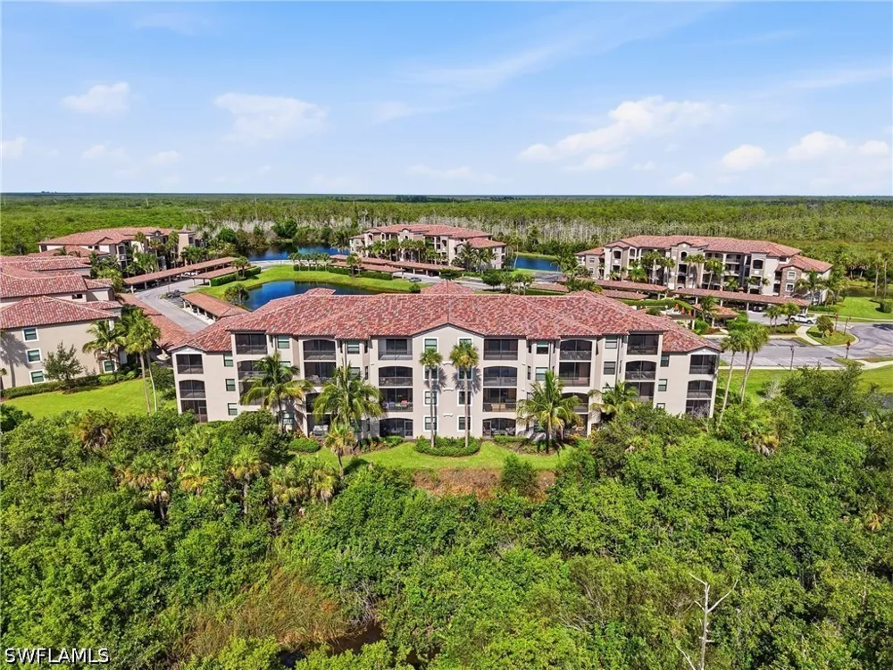 Giaveno Circle #1742 Naples, FL 34113