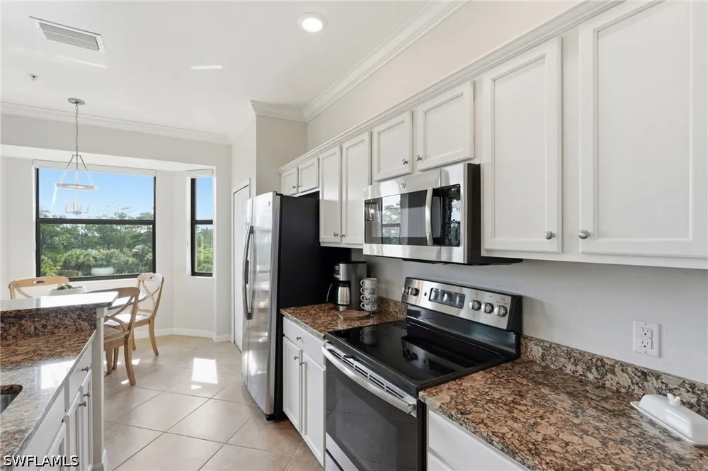 Giaveno Circle #1742 Naples, FL 34113