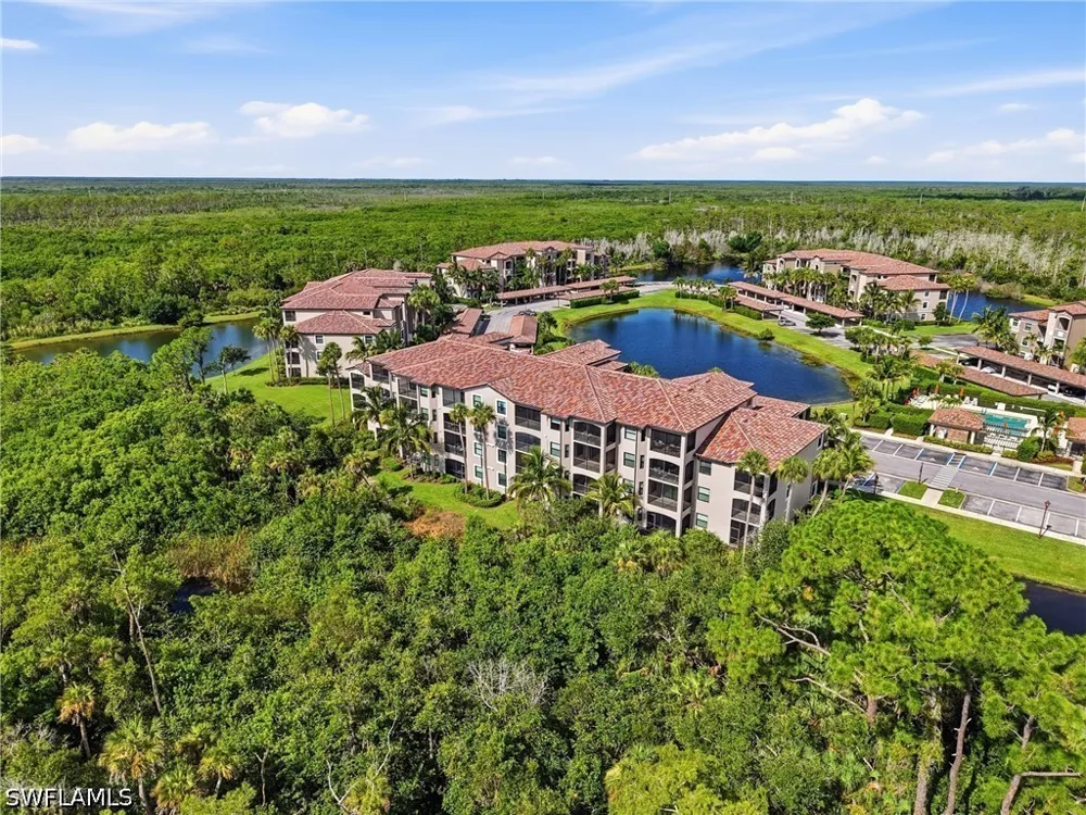 Giaveno Circle #1742 Naples, FL 34113