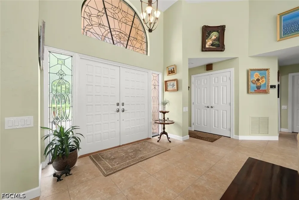 Tweedale Circle Fort Myers, FL 33912
