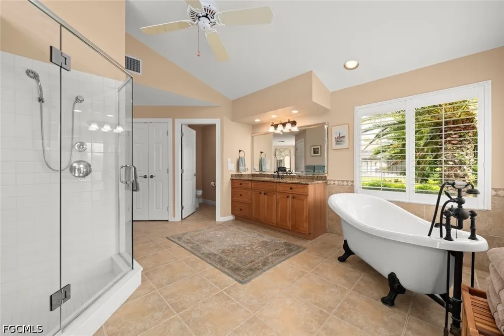 Tweedale Circle Fort Myers, FL 33912
