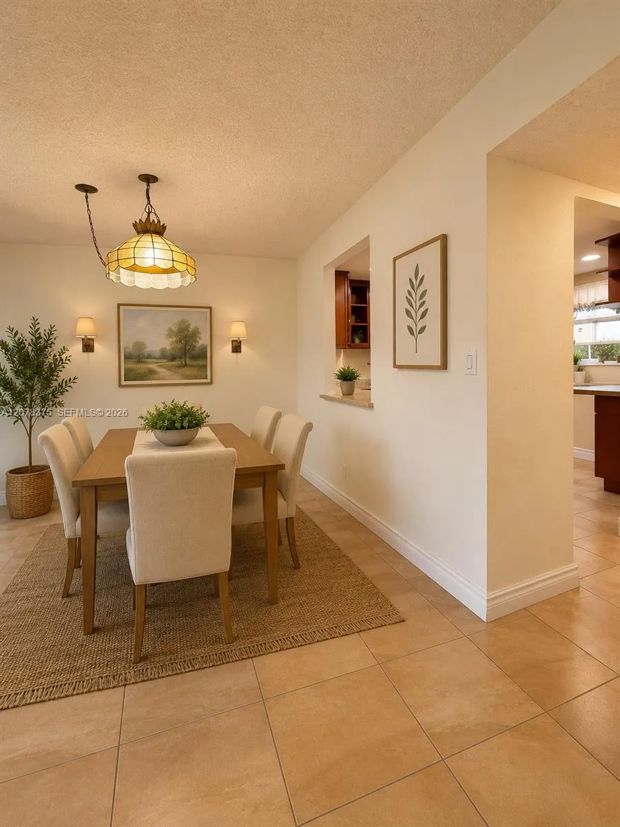 3261 Holiday Springs Blvd #401 Margate, FL 33063