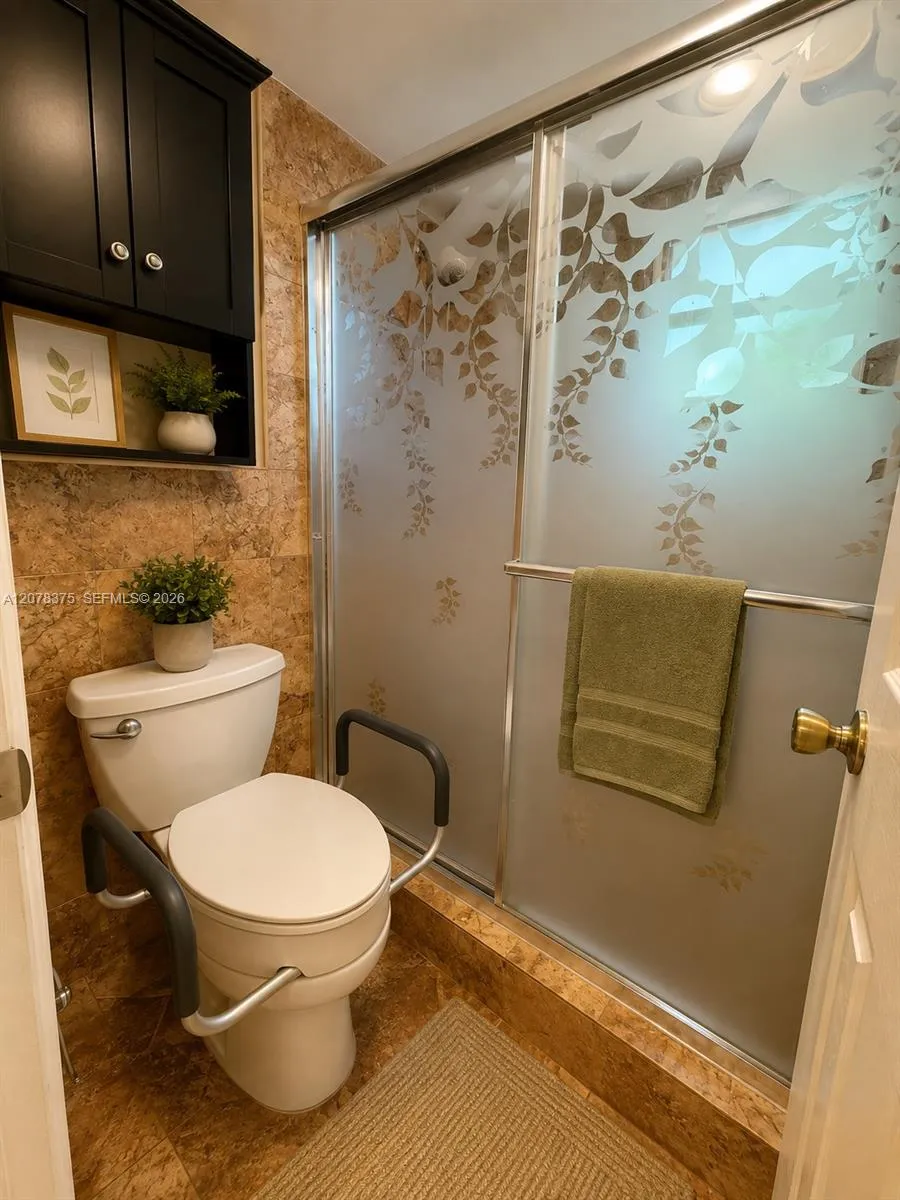 3261 Holiday Springs Blvd #401 Margate, FL 33063