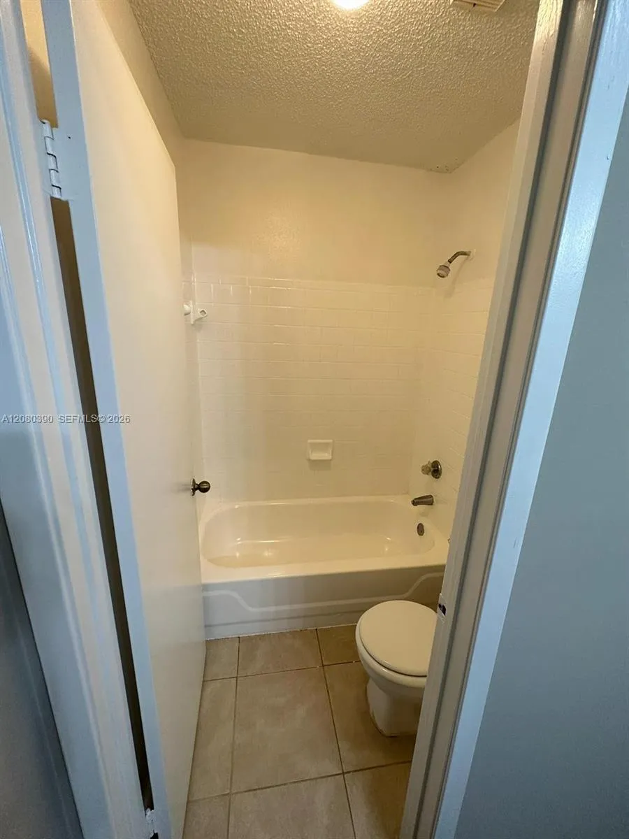11225 W Atlantic Blvd #302 Coral Springs, FL 33071